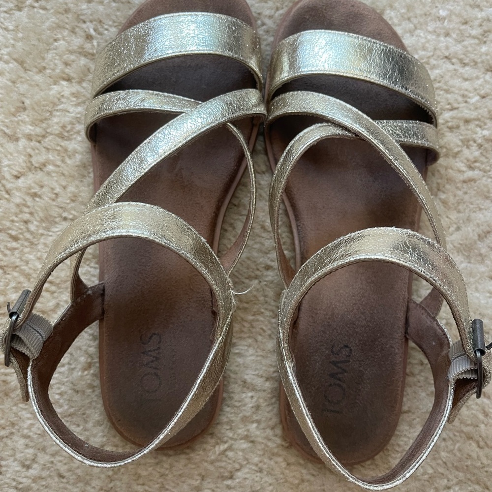 TOMS Metallic Gold Cross-Strap Women's Sandals